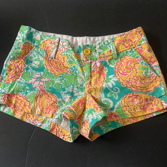 Lily Pulitzer Shorts Women Sz 2 - Picture 1 of 3